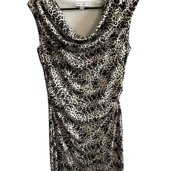 Larry Levine Leopard Animal Print Sheath Dress Sleeveless Cowl Neck Stretch M - Picture 2 of 10